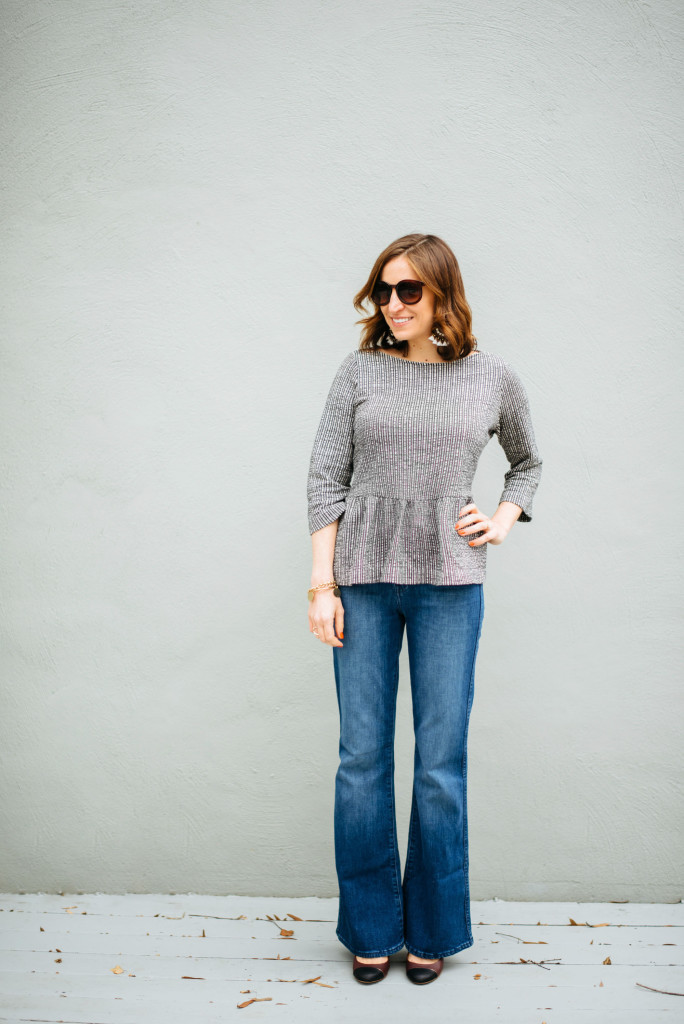 3 Ways To Wear Flare Jeans - The Mama Notes