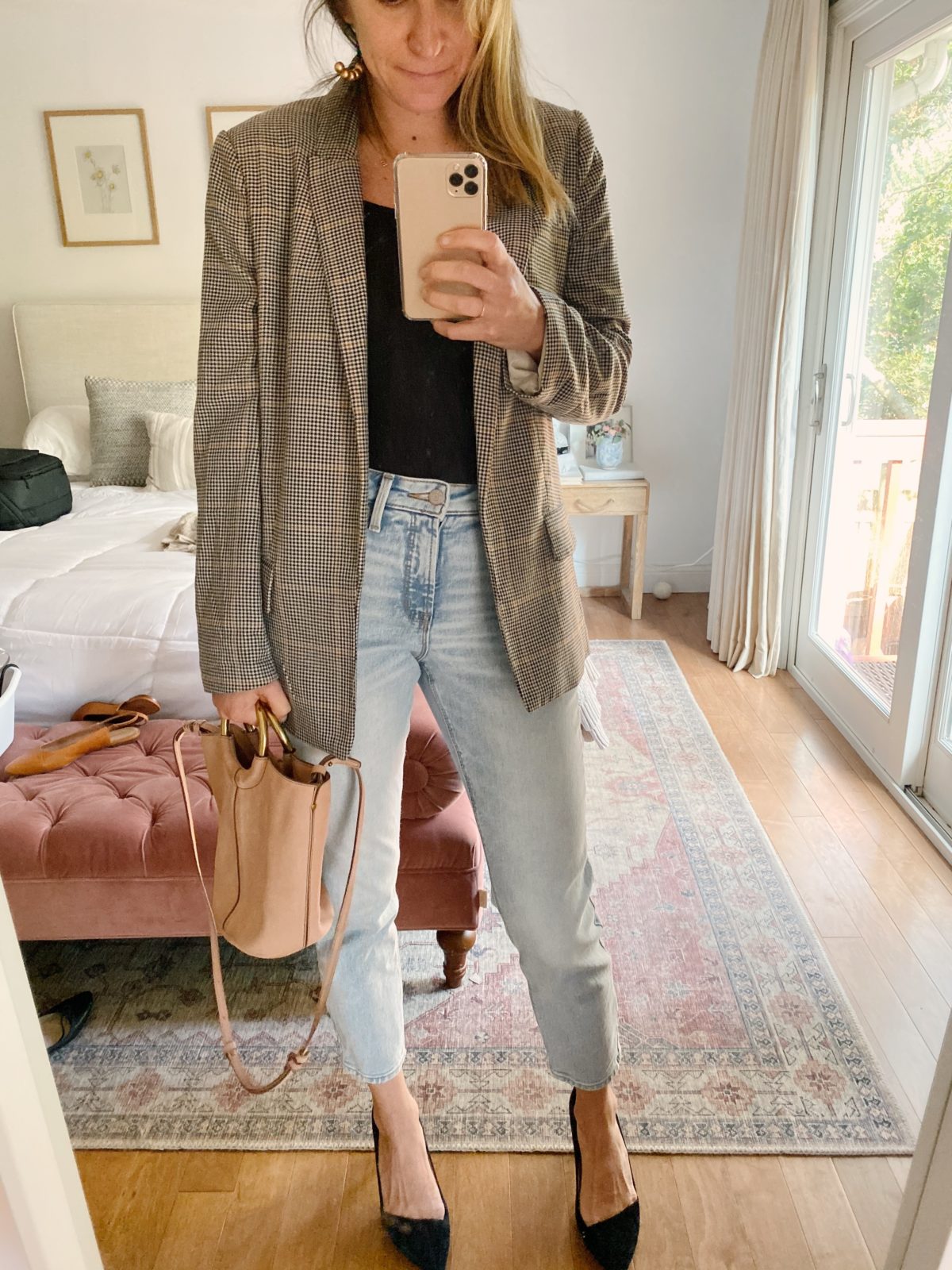 How To Style A Plaid Blazer This Fall - The Mama Notes